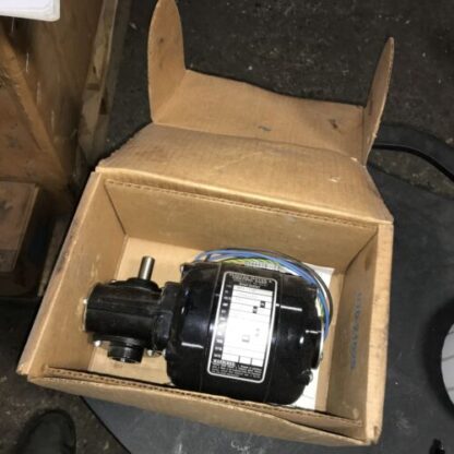 Bodine Gear motor NCI-33R, 115v, 345rpm, 1/20hp, 5 Ratio, New Open Box - Image 3