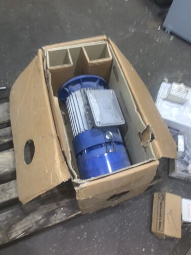 MGM Brake Motor, #132MA2/4, 6/5kw-7kw, 2940/1450rpm, 3530-1735rpm, 400v-460v,