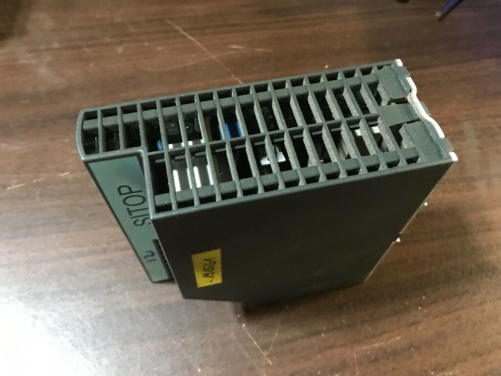 SIEMENS PLC, #6EP1 931-2EC42, 30 day warranty - Image 4