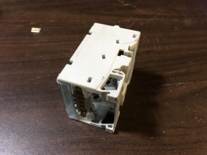 Legrand , #EN70947-1, 100A-40, 30 day warranty - Image 4