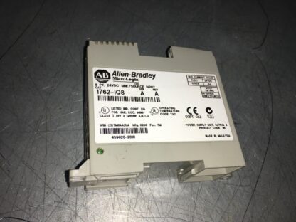 Allen Bradley MicroLogix, 1762-IQ8, SER-A, REV-A, no cover - Image 2