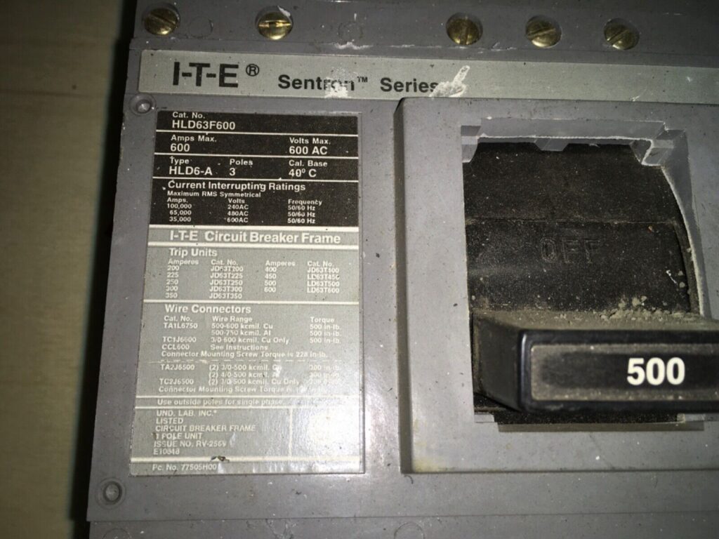 Siemens I-T-E Sentron Series breaker, HLD64F600, 3 pole, DR-84 - Image 2