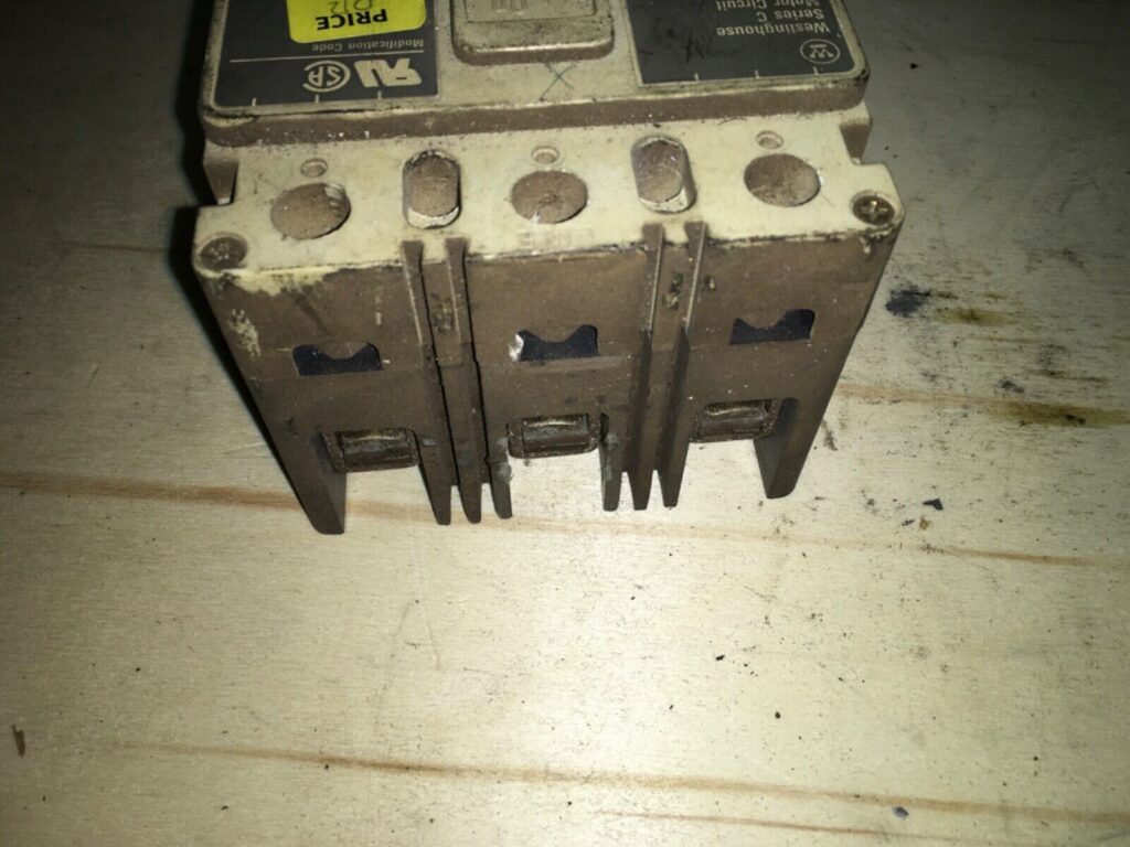 Westinghouse Motor Circuit Protector, 30amp, HMCP0150C, DR-157 - Image 3