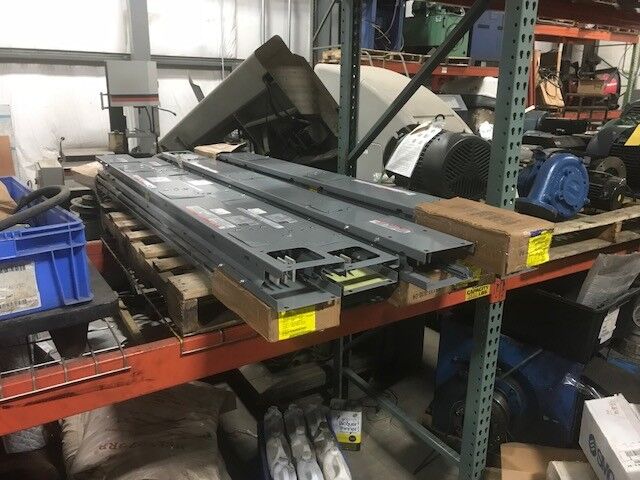 Square D AP3026 Aluminum Plug-In Busway, 72" Long, 225 AMP, 3P3W System, PS-202M