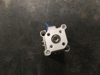 SMC tooling plate cylinder, CDQMB32-15,  NOS,  KP-107 - Image 3