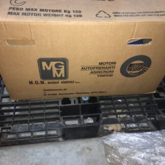 MGM motor, SMC 132 SB4, TEFC, 5.5hp, 230/460v, 1765rpm, NIB