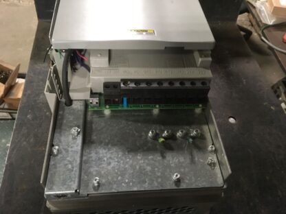 Allen Bradley  PowerFlex 700S, 20D D 052 A 0 NYNACBSE, ADI-1204 - Image 2
