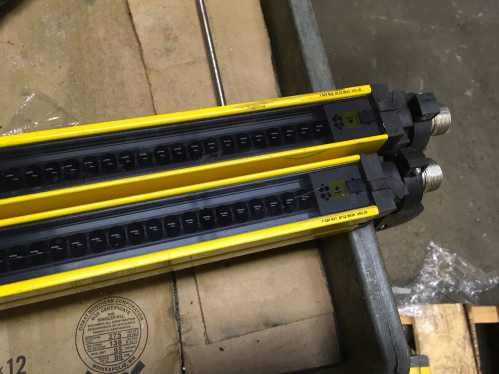 2-SICK safety light curtains, C40E-0903DB200, C40S-0903DC200, C4000, warranty - Image 3