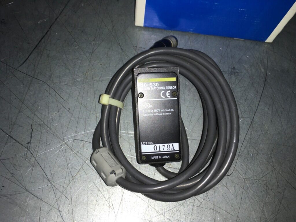 Pattern Match Sensor Omron F10-S30 Pattern Matching Sensor, - Electrical Control - Holland ...