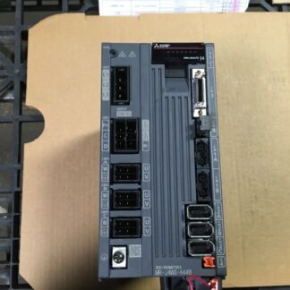 Mitsubishi Electric AC Servo Drive, MR-J4W3-444B, great condition, LG-11