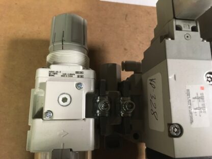 SMC regulator with separator, AW30K-03-B, VP544R-50Z1-03-X538, ISE30A-01, KP-328 - Image 2