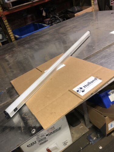 BANNER ENGINEERING WLB32C1130PBQ LED WORKSTATION LIGHTS 12-30VDC, ADI-1270 - Image 2