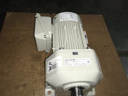 Sumitomo motor w/ gearbox, ZNHm05-1281-100, 1/2hp, NOS, LG-416 - Image 2