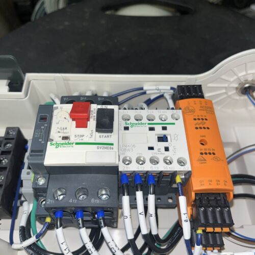 Canalis #KNB63SM48, #AC3200, Scheider Electric #GV2ME06, #LP4K06 - Image 2