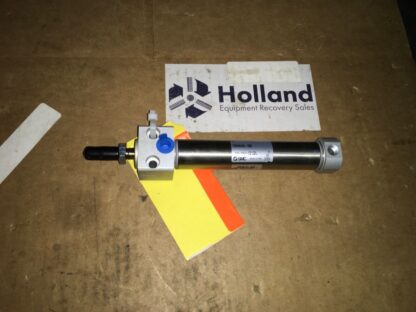 SMC cylinder, CDM2RS25-100Z, NOS, LG-1014