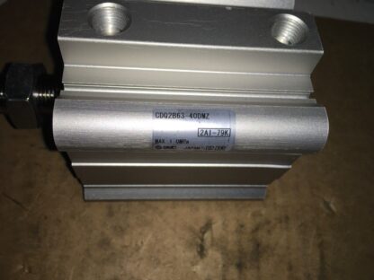 SMC CDQ2B63-40DMZ, cylinder,  NOS, LG-1019 - Image 2