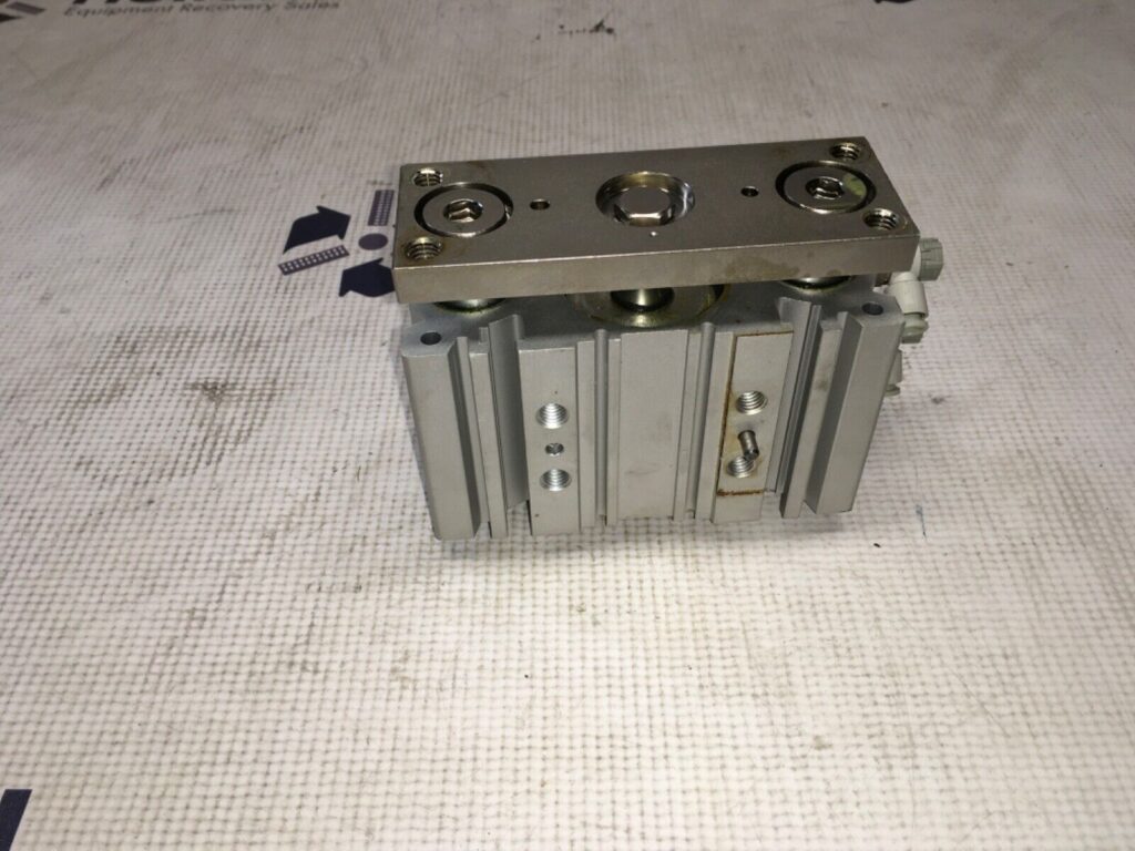 SMC cylinder, MGPM40-250, LG-1820 - Image 3