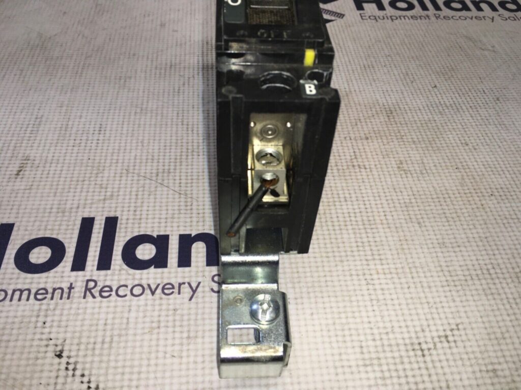 Square-D Circuit Breaker, #FH16020B, I-Line style, 20amp, DR-3009 - Image 4