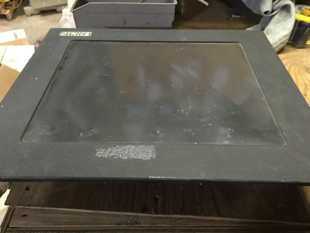 Dynics Industrial Screen, P/N: M17TD-00, 17" Screen, warranty, DR-3180
