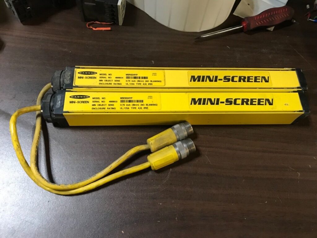 BANNER, MINI SCREEN, Light Curtains, #MSE1224YP, #MSR1224YP, PS-406