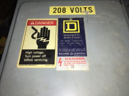 Square D Fusible 200amp disconnect, #H-324-N 240vac, 3ph, 25-60hp max, ADI-1064