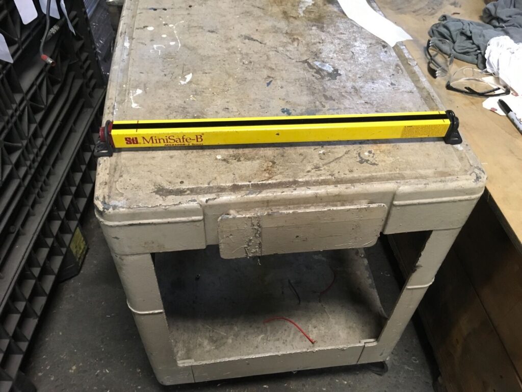 Sti Mini Safe-B MS4300B-2 series light curtain, MS4320B-2, MOT-263