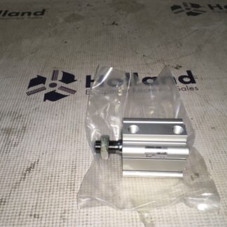 SMC cylinder, CDQ2A32-25DMZ, NOS, LG-2166