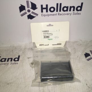 Schneider Electric short terminal shield, LV429515, NOS, LG-2356