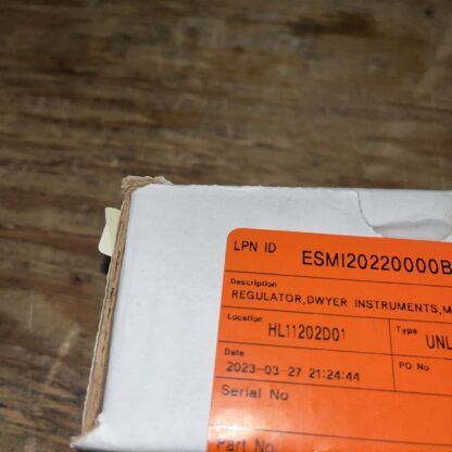 Dwyer Regulator #MPR1-0, New Open Box  , LG-2614 - Image 2