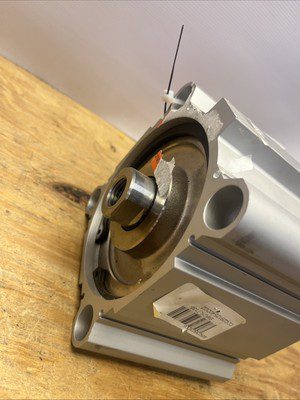 SMC Cylinder #CDQ2B125-40DCZ, New Open Box, LG-3091 - Image 3