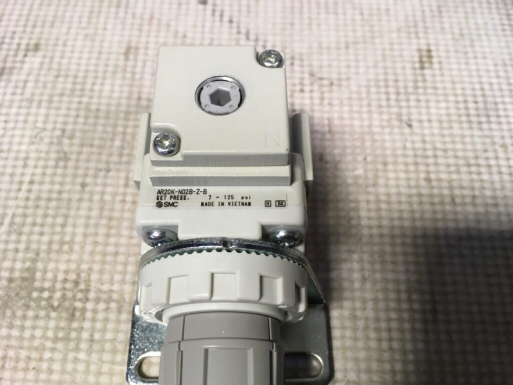 SMC regulator, AR20K-N02B-Z-B, NOS, KP-1161 - Image 2