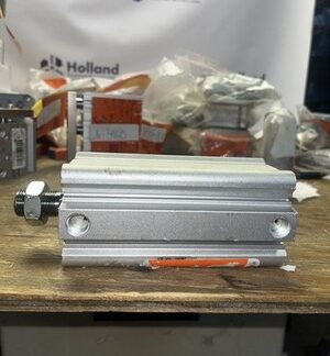 SMC Cylinder #CDQ2A50-100DMZ,  Used, LG-3966
