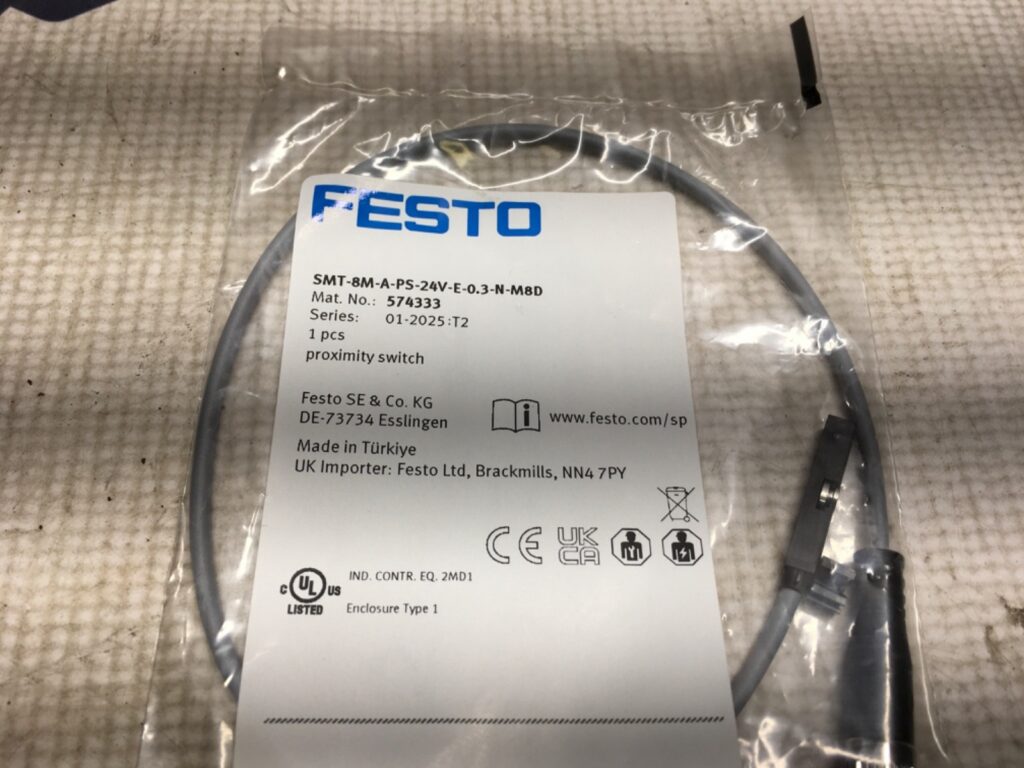 FESTO proximity switch, SMT-8M-A-PS-24V-E-0.3-N-M8D, NOS, KP-1186 - Image 2