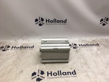 SMC cylinder, CDQ2B100-100DZ, 2A1-66T, NOS, KP-1296