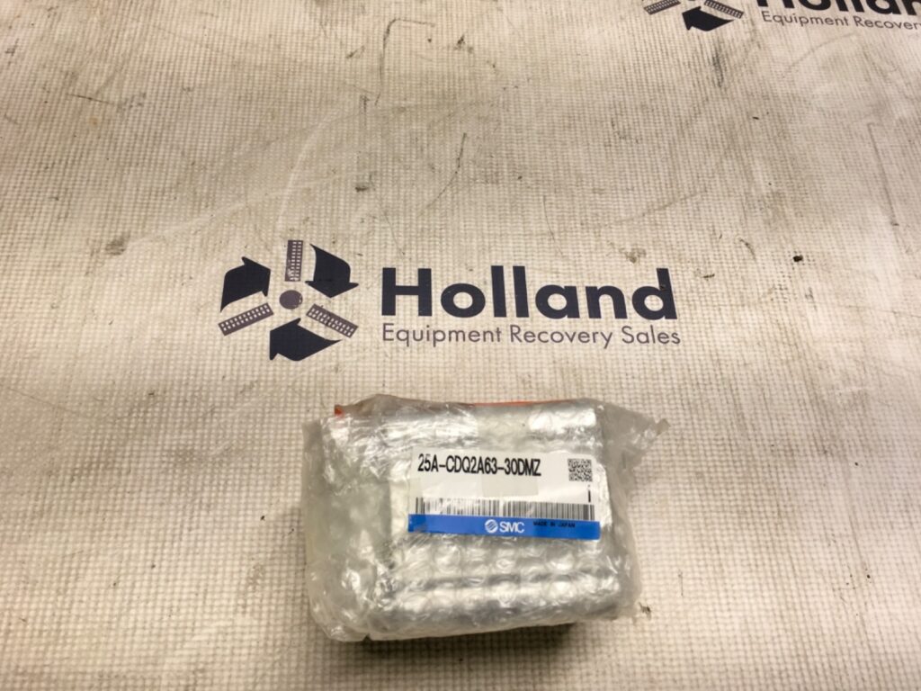 SMC cylinder 25A-CDQ2A63-30DMZ, NOS, LG-4225