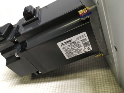 Nidec-Shimpo gear reducer, WPU-63-50-CF-14K, HG-KR43 Servo motor, NOS, LG-4153 - Image 4