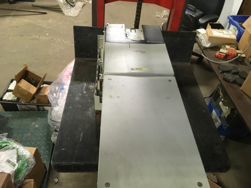 Allen Bradley PowerFlex 700S, 20D D 077 A 0 NYNACASE, ADI-1209