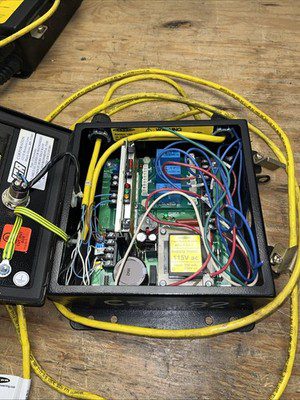 Banner Engineering #MSCA-1, Hehi-2468 - Image 3