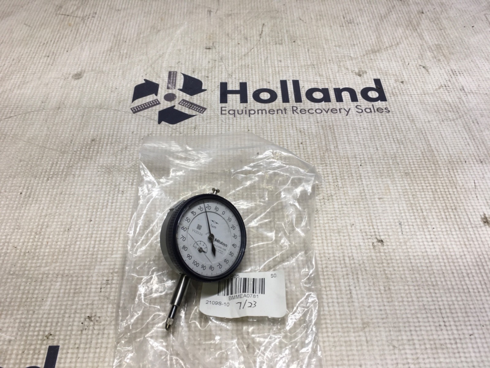 Mitutoyo dial gauge, 2109S-10 used, LG-4348