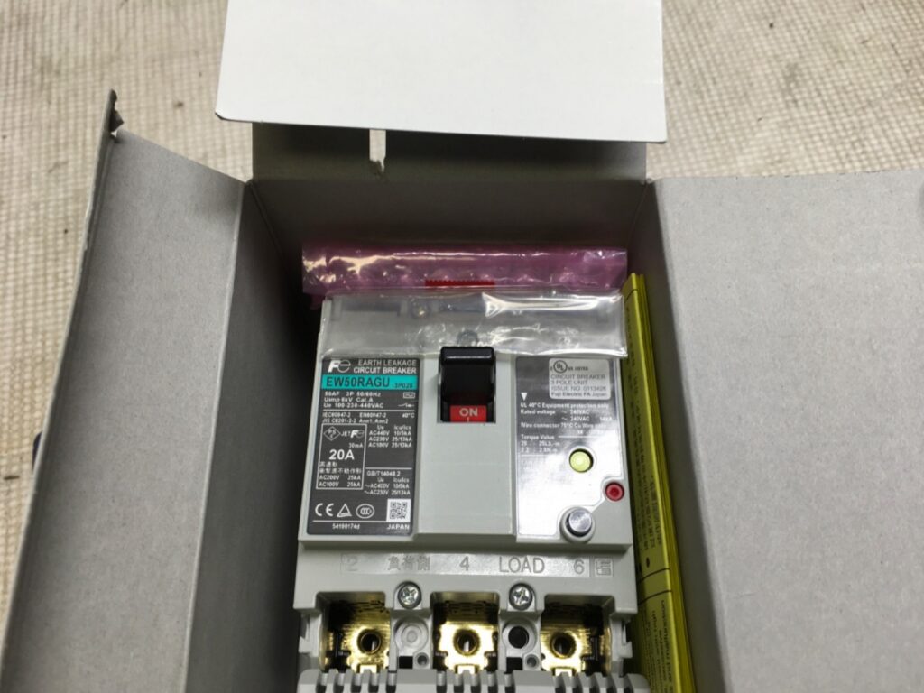 Fuji Electric breaker, EW50RAGU, 3P, 20A, AC100-230-440V, NOS, LG-4520 - Image 3