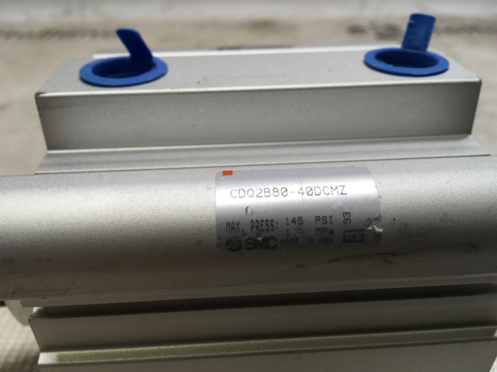 SMC cylinder, CDQ2B80-40DCMZ, NOS, LG-4315 - Image 2