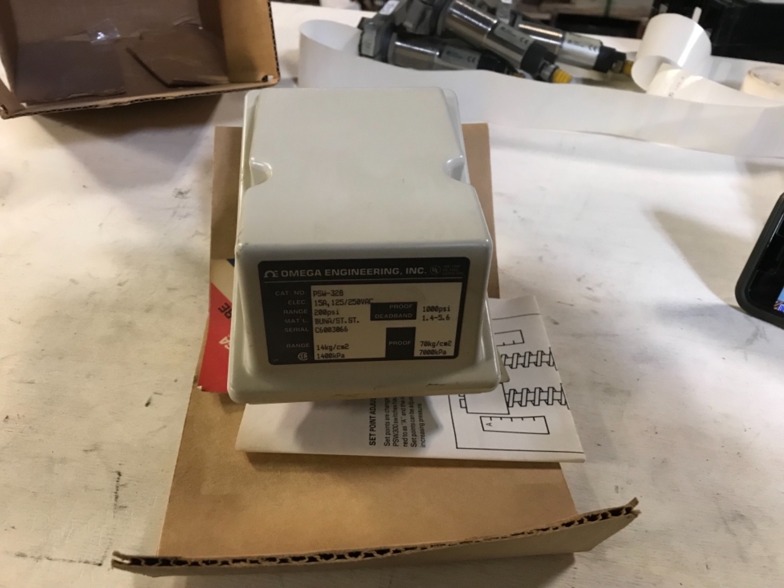 OMEGA ENGINEERING INC, PSW-328, 15A, 125/250VAC, NOS, PS-441 - Image 3