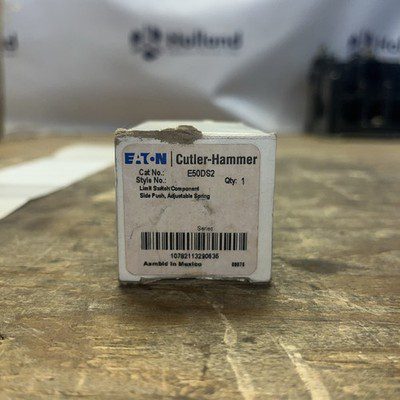 Cutler-Hammer #E50DS2, New Open Box Hehi-2635