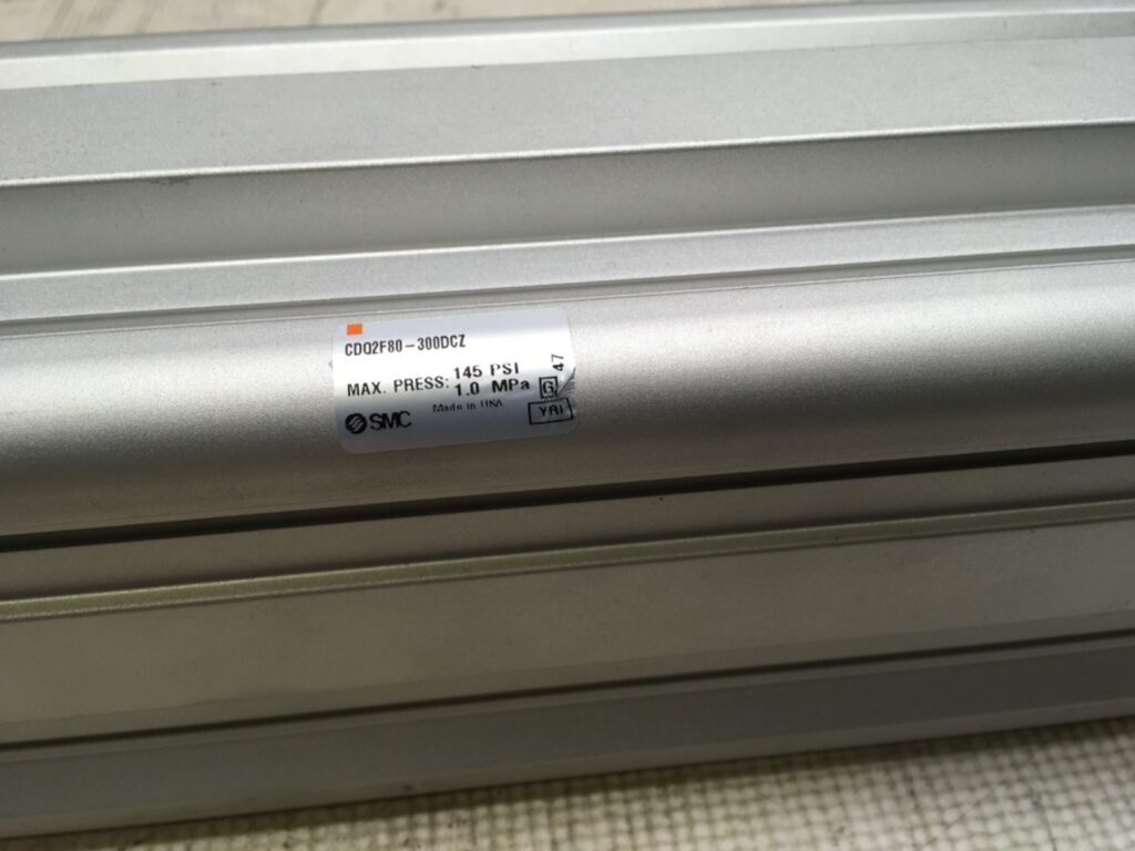 SMC cylinder, CDQ2F80-300DCZ, 145PSI, NOS, LG-4696 - Image 2