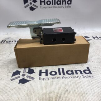AAA pneumatic valve, TE2, NOS, LG-4762