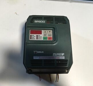 Reliance Electric 1hp Drive, SP500, input 380/460vac, output 380-460vac, cracked