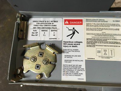 Cutler Hammer Westinghouse Fusible Switch, FDPWT3611R, 30amps, 600vac, 15hp max - Image 4