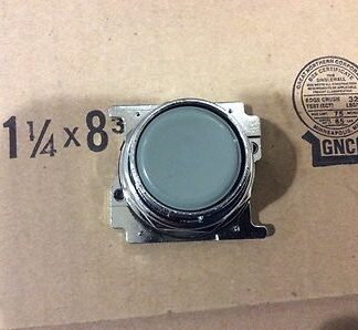 Cutler Hammer 10250T105 gray push button operator, NOS, (CDR-93)