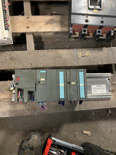 Siemens PLC, #313-6CE01-0AB0, pre-owned, (HEHI-859)