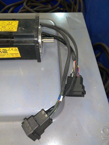 FANUC AC SERVO MOTOR A06B-0113-B075 #0008 BO.5/3000, pre-owned, (HEHI-1143) - Image 2